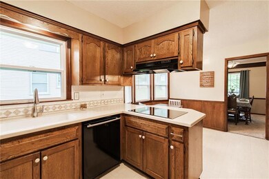 12314 W 70th Terrace, Shawnee, KS 66216 - photo 7