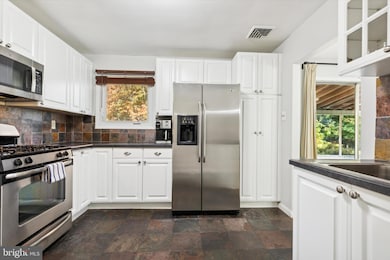 290 W Valley Forge Rd, King of Prussia, PA 19406 - photo 6