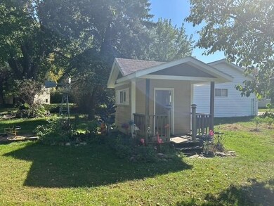 1104 14th Ave SE, Willmar, MN 56201 - photo 6