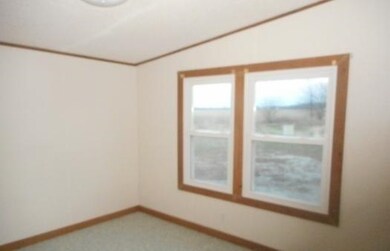 8207 N State Road 1, Bryant, IN 47326 - photo 4
