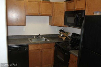 47 Stoney Point Ct, Germantown, MD 20876 - photo 2