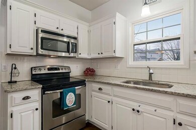 4902 Brownridge Dr, Shawnee, KS 66218 - photo 5