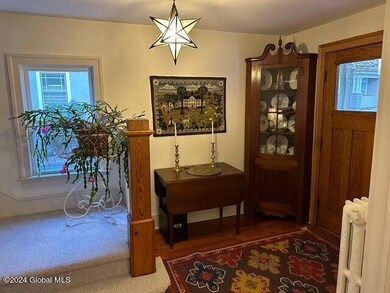 177 Spring St, Saratoga Springs, NY 12866 - photo 4