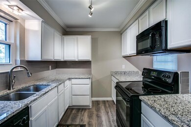 606 Timberline Dr, Hurst, TX 76053 - photo 7