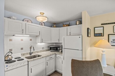 21-web-or-mls-132-shore-rd-31