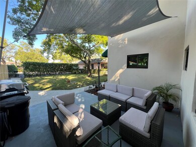 1534 Monroe St unit 2, Hollywood, FL 33020 - photo 5