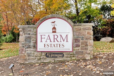 4 Masterson Ct, Waldwick, NJ 07463 - photo 2