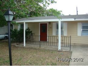 733 W Avenue B, Copperas Cove, TX 76522 - photo 2