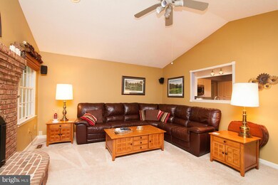 7000 Brentwood Dr, Marriottsville, MD 21104 - photo 7