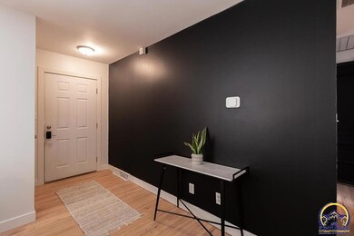 1051 N Franklin St, Auburn, KS 66402 - photo 5