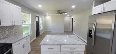 4822 Arvilla Ln, Houston, TX 77021 - photo 6