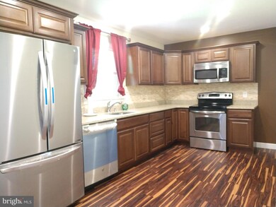 359 Sycamore Rd, Douglassville, PA 19518 - photo 3