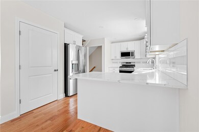 72 Wilbur Rd, Lincoln, RI 02865 - photo 5