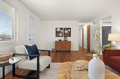 861 E 10515 S, Sandy, UT 84094 - photo 6