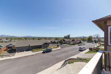 3626 SW Reindeer Ave, Redmond, OR 97756 - photo 4