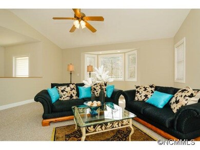 682 Salisbury Rd, Hendersonville, NC 28792 - photo 6