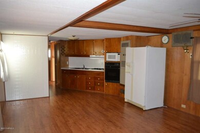 Kitchen & Dining Room