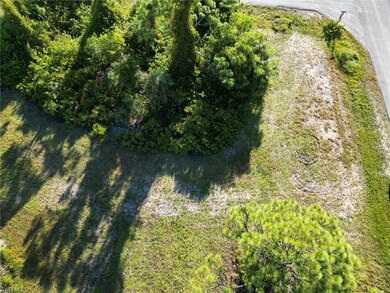 1429 NE 37th St, Cape Coral, FL 33909 - photo 5