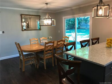 619 S Carolina Ave, Statesville, NC 28677 - photo 4