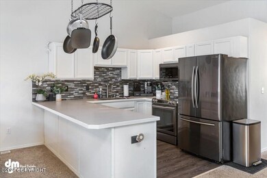 11-Kitchen_IMG_9048