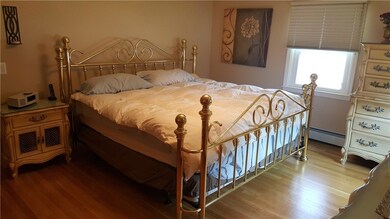 135 E View Ave, Cranston, RI 02920 - photo 7