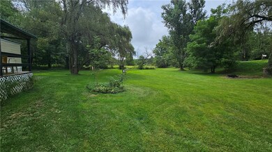 Great view of front yard