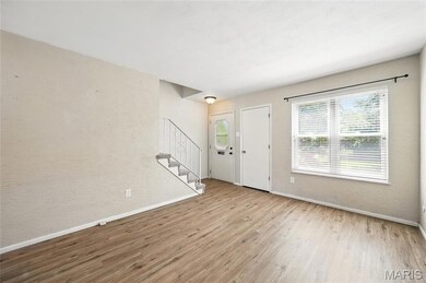 10161 Squire Meadows Dr unit E, Saint Louis, MO 63123 - photo 4