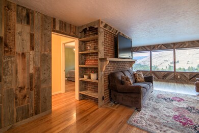 210Westview-10