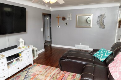 11286 Oakland Dr, Schoolcraft, MI 49087 - photo 3