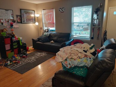 821 Perry Dr, Algonquin, IL 60102 - photo 3