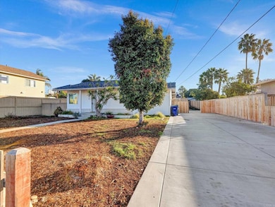 875 La Mirada Ave, Encinitas, CA 92024 - photo 3