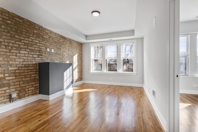 7322 N Damen Ave unit 3, Chicago, IL 60645 - photo 2