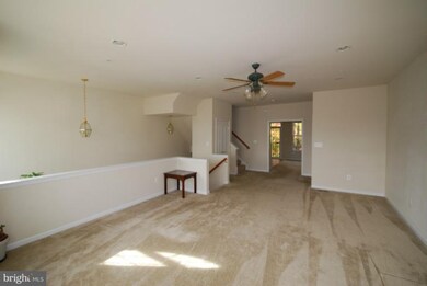 620 Tailgate Terrace, Hyattsville, MD 20785 - photo 4