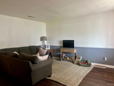 1239 Chittenden Ave, Corcoran, CA 93212 - photo 7