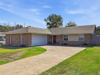 1516 Armstrong Dr, Plano, TX 75074 - photo 6