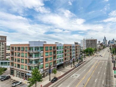 The Ellington, Midtown