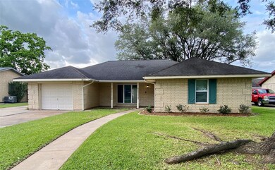 3933 Heatherglen St, Bay City, TX 77414 - photo 2