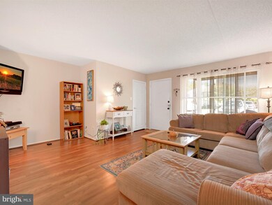 Altemus Farms unit D1, Brookhaven, PA 19015 - photo 6