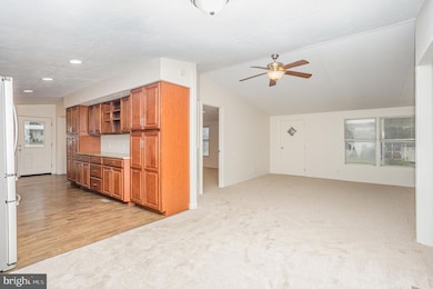 264 Westwood Dr, York, PA 17404 - photo 3