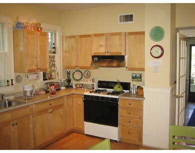 26 Shepard St unit C, Cambridge, MA 02138 - photo 7