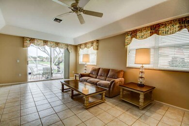 12647 Crystal Pointe Dr D-small-005-1-HD