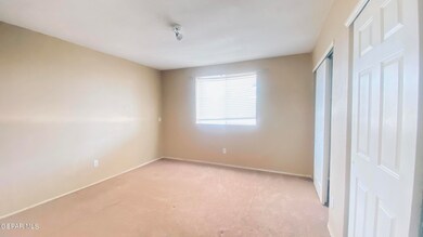 13996 Lago Seco Dr, Horizon City, TX 79928 - photo 5