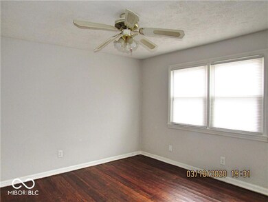 301 N 7th Ave, Beech Grove, IN 46107 - photo 6