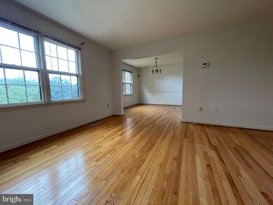 11309 Empire Ln, Rockville, MD 20852 - photo 7