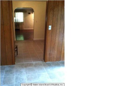 17 Dudley Ave, Staten Island, NY 10301 - photo 6
