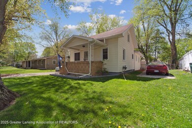 04-6028-Rolfe-Rd-Lansing-MI-48911-Window
