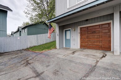 Large 411 Sq ft garage