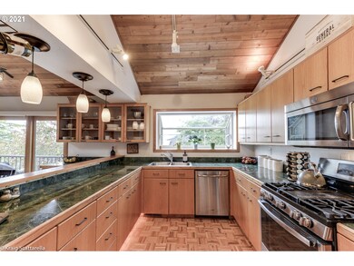 979 Devon Ln, Lake Oswego, OR 97034 - photo 5