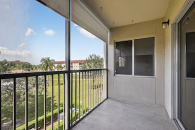 1600 SW 127th Way unit 305C, Pembroke Pines, FL 33027 - photo 7