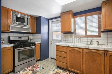This is the area above the stove how it would look with a Microwave installed.